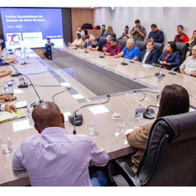 ASSOADE participa de reunião que apresenta estudo sobre perdas salariais dos servidores públicos de MT